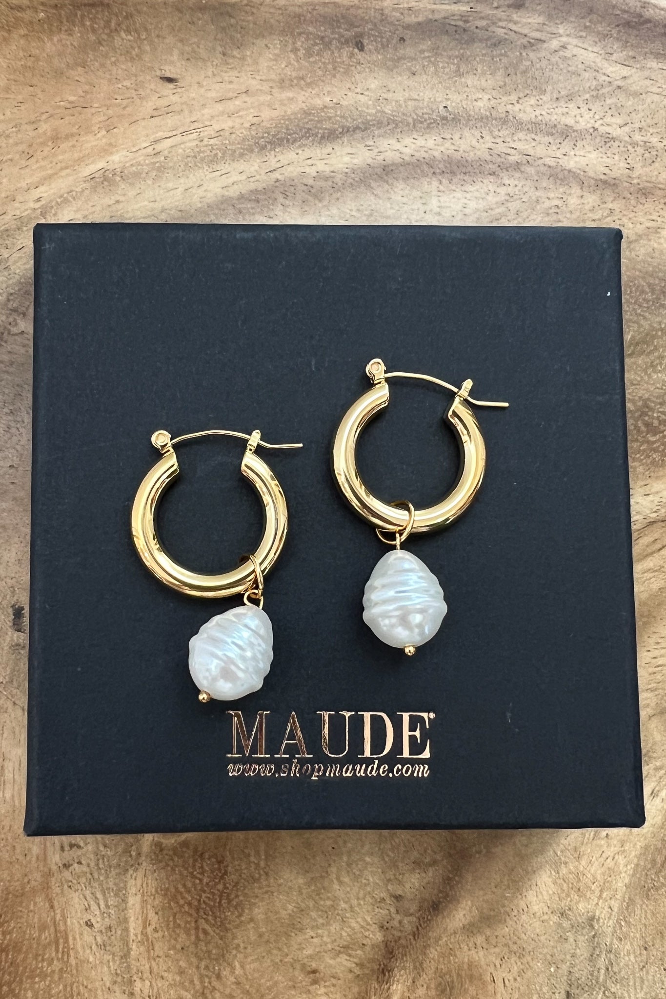 18K Faith Pearl Hoop Earrings